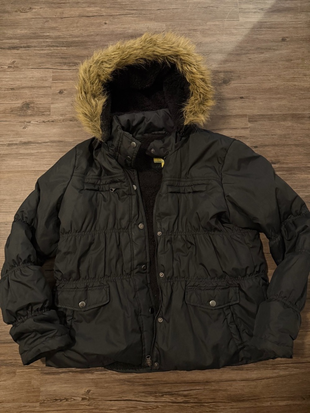 Juniors Black Puffer Jacket with Faux Fur Hood